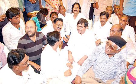 Devisingh Bhati, Satish Poonia, Mla Rajkumar Rinwa, Mla Dr Vishwanath Meghwal. Devisingh Bhati, Satish Poonia, Mla Rajkumar Rinwa, Mla Dr Vishwanath Meghwal.