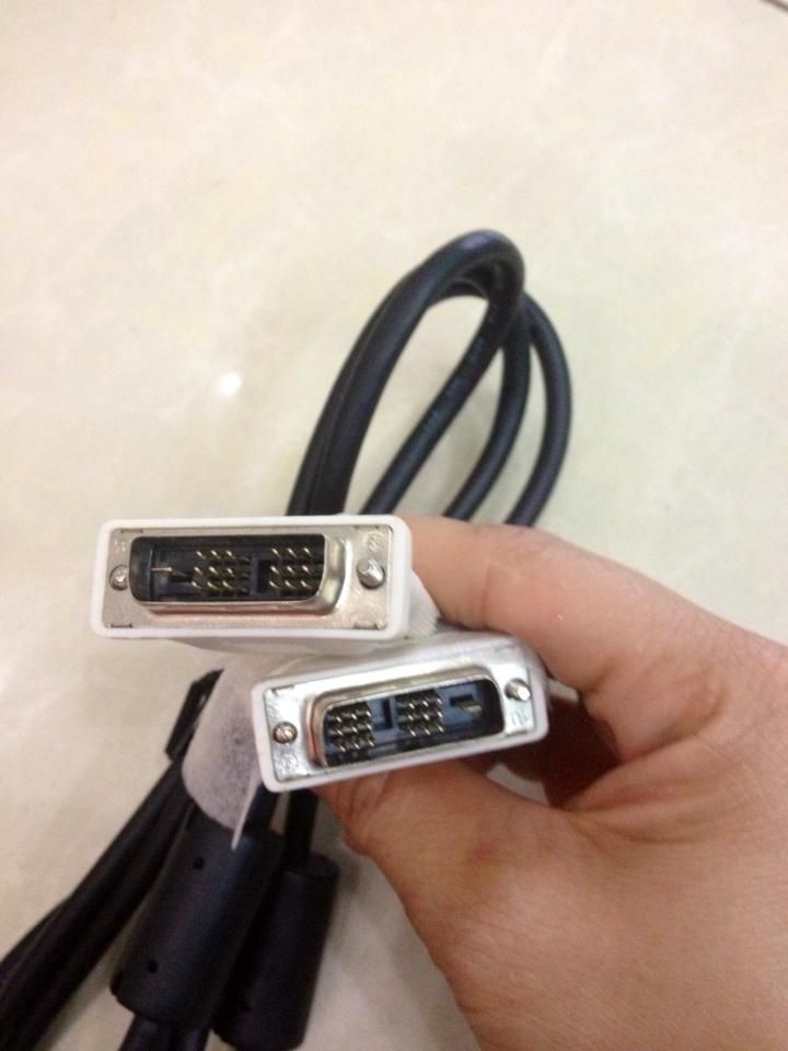 Chuyên cung câp : Cáp Macbook - HDMI - VGA - Cáp Mạng - Tay Game - Loa - Chuột-Webcam - 2