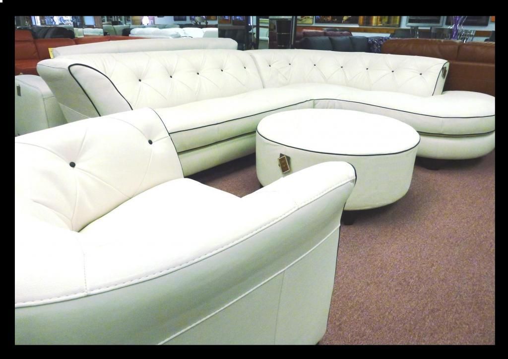 Presidents-day-furniture-sale-Natuzzi-white-leather photo Presidents-day-furniture-sale-Natuzzi-white-leather_zpsd62e327f.jpg