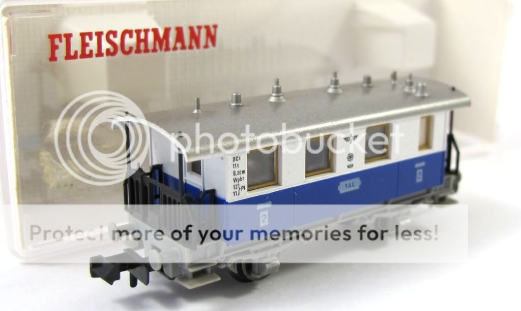 Fleischmann piccolo 8053 Personenwagen Zahnradbahn Spur N OVP